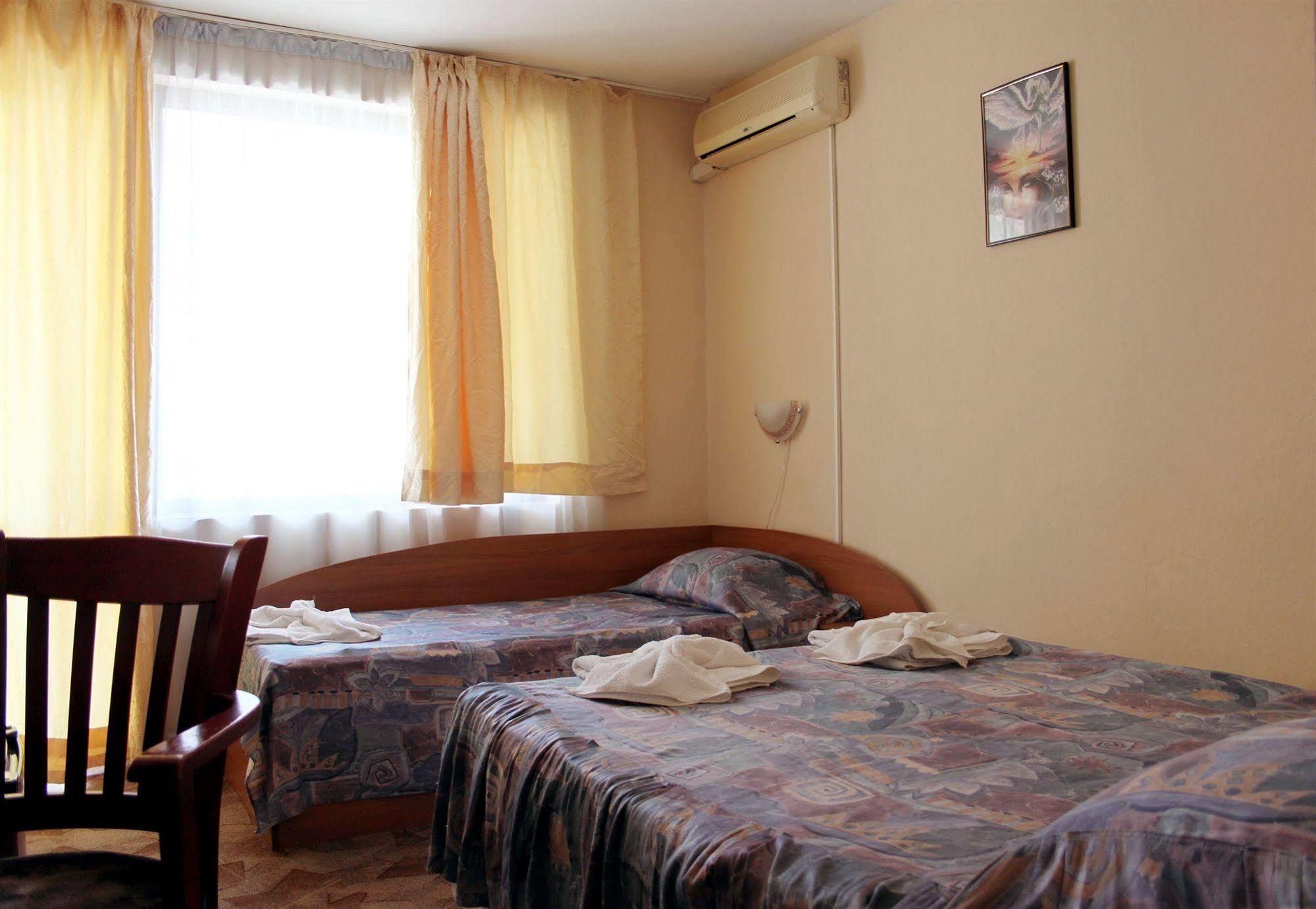 Antik Hotel Varna Exterior photo